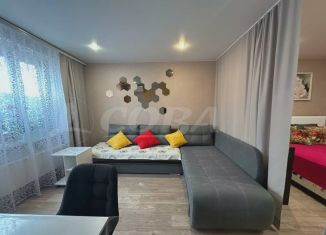 Продам 1-комнатную квартиру, 41 м2, Тюмень, улица Федюнинского, 54к1