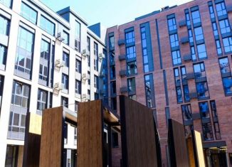 Продажа 2-ком. квартиры, 59 м2, Казань, улица Парижской Коммуны, 20/37