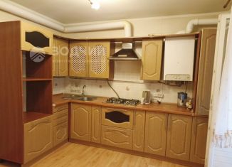 Продам 2-комнатную квартиру, 668.9 м2, Чебоксары, улица Академика Королёва, 3