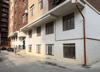 Продается 2-ком. квартира, 77 м2, Дагестан, улица Лаптиева, 27А