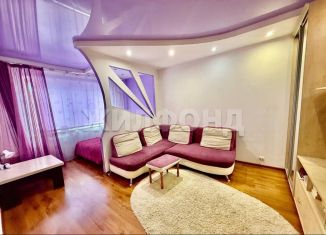 Продам 2-ком. квартиру, 53 м2, Тольятти, Офицерская улица, 4Б