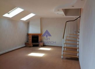 Продам 3-комнатную квартиру, 120 м2, Волгодонск, улица Гагарина, 7И