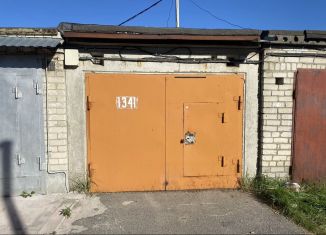 Продаю гараж, 20 м2, Волгоград, улица Качинцев, 77/1382