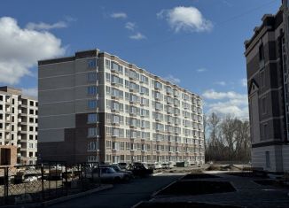 Продам 1-ком. квартиру, 33 м2, Абакан, Серебристая улица, 29