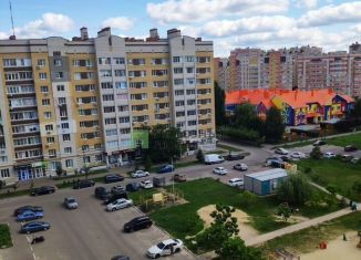 Продаю 1-ком. квартиру, 39 м2, Тамбов, Свободная улица, 16