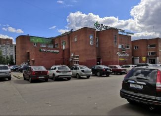 Продаю торговую площадь, 140 м2, Ярославская область, улица Ньютона, 65