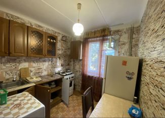 Сдается 1-ком. квартира, 32 м2, Керчь, улица Нестерова, 10