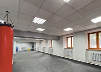 Сдается в аренду помещение свободного назначения, 200 м2, Киселёвск, улица Маяковского, 2