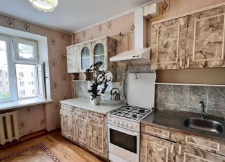 Продажа трехкомнатной квартиры, 62.6 м2, Татарстан, улица Кулахметова, 17к3