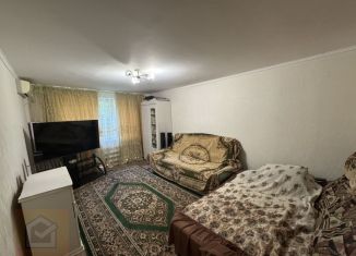 Двухкомнатная квартира на продажу, 53 м2, Крым, улица Героев-Десантников, 7