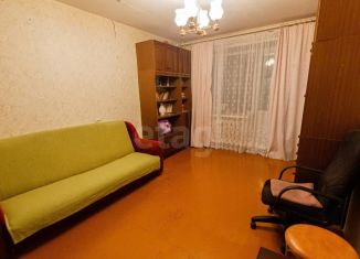 Продам 3-ком. квартиру, 56 м2, Ухта, набережная Нефтяников, 9