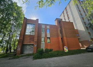 Продам помещение свободного назначения, 923 м2, Чувашия, улица Хузангая, 40А