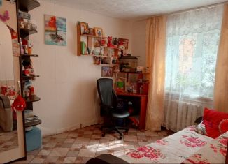 Трехкомнатная квартира на продажу, 64.5 м2, Челябинск, Ленинский район, Чистопольская улица, 15