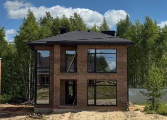 Продаю дом, 200 м2, Татарстан, улица Михаила Родных