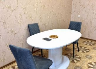 3-комнатная квартира на продажу, 86.5 м2, Курск, улица Челюскинцев, 23