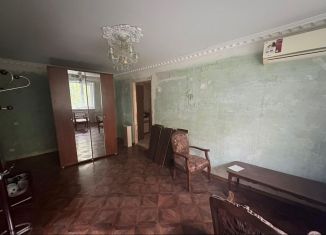 Продаю 1-ком. квартиру, 32.4 м2, Астрахань, улица Степана Здоровцева, 6А