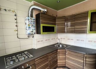 Продажа 3-ком. квартиры, 82.7 м2, Кинель, Южная улица, 34