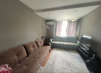 Продам 1-ком. квартиру, 34.3 м2, Великие Луки, Октябрьский проспект, 118