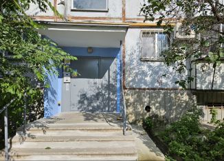 Продам 1-комнатную квартиру, 29.8 м2, Челябинск, Ленинский район, улица Суркова, 19