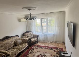 Сдаю трехкомнатную квартиру, 60 м2, Грозный, улица Л.И. Яшина, 17