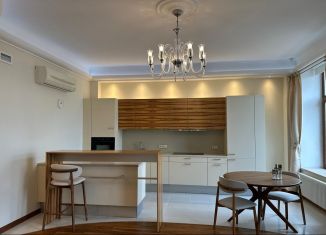 Сдача в аренду трехкомнатной квартиры, 96.6 м2, Санкт-Петербург, Вязовая улица, 10, муниципальный округ Чкаловское