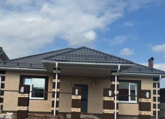 Продаю дом, 100 м2, Курск, Басьяновская улица