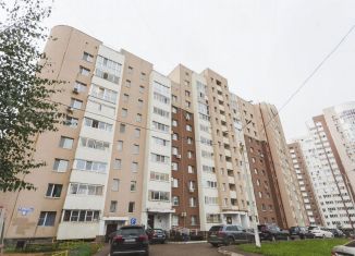 Продам 1-ком. квартиру, 35 м2, Уфа, Караидельская улица, 6/1