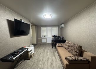 Продам 3-комнатную квартиру, 57.2 м2, Таганрог, улица Пальмиро Тольятти, 20-2