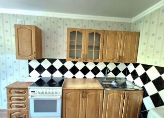 Продается однокомнатная квартира, 35 м2, Старый Оскол, микрорайон Интернациональный, 28