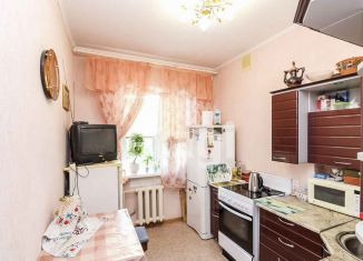 Продам 3-комнатную квартиру, 60.4 м2, Тюмень, улица Жуковского, 74
