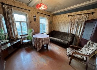 Продам 3-комнатную квартиру, 32.3 м2, посёлок городского типа Судиславль, улица Мира, 1