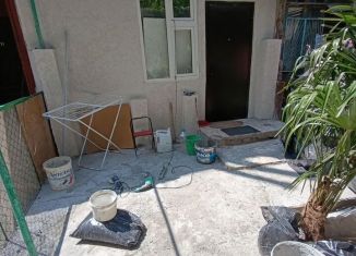 Продажа 1-ком. квартиры, 28 м2, Ялта, улица Кирова, 92