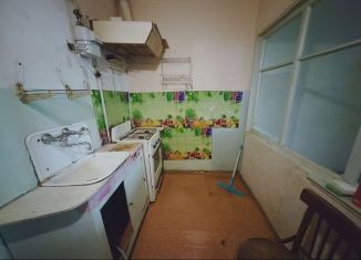 Продается 2-ком. квартира, 30 м2, Туапсе, Коммунистическая улица, 15