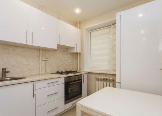 Продается 2-ком. квартира, 43.8 м2, Республика Башкортостан, Комсомольская улица, 4