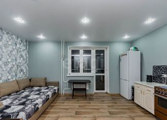 Продам квартиру студию, 30 м2, Тюмень, улица Дмитрия Менделеева, 2, ЖК Кристалл