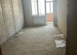 Продается 2-ком. квартира, 87 м2, Махачкала, Газопроводная улица, 8к11