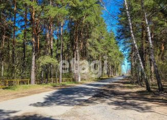 Продам 1-ком. квартиру, 43.1 м2, Тюмень, улица Парада Победы, 9, ЖК Зелёный Мыс