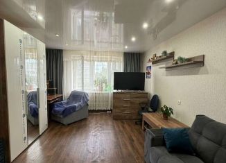 1-комнатная квартира на продажу, 36.1 м2, Кирово-Чепецк, улица Революции, 16