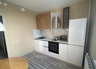 Сдаю в аренду однокомнатную квартиру, 35 м2, Пермь, Углеуральская улица, 25