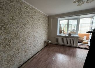 Продается 2-ком. квартира, 51 м2, Калужская область, Фестивальная улица, 6