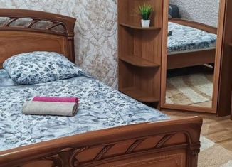 Сдаю 1-комнатную квартиру, 36 м2, Татарстан, Ленинградская улица, 75