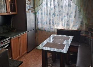 Сдам в аренду 2-ком. квартиру, 45 м2, Рубцовск, Юбилейная улица, 38А