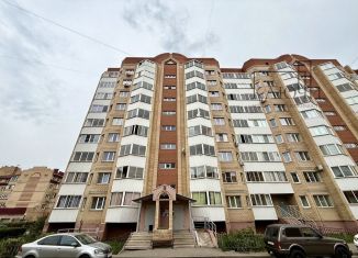 Продам 2-ком. квартиру, 65.7 м2, Магнитогорск, улица Труда, 59/1