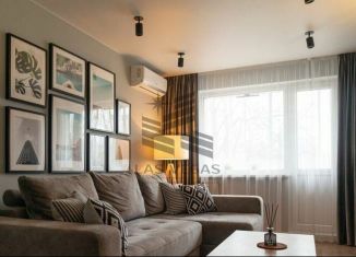 Сдаю в аренду 2-ком. квартиру, 60 м2, Татарстан, Спартаковская улица, 165