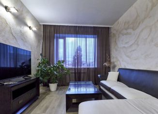 Аренда двухкомнатной квартиры, 56 м2, Саратов, Славянская площадь, 2