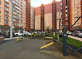 Двухкомнатная квартира на продажу, 65 м2, Астрахань, ЖК Лазурный, улица Латышева, 3К