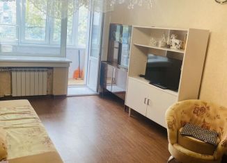 Сдаю в аренду 1-ком. квартиру, 33 м2, Пермь, Народовольческая улица, 3А