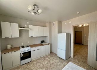 Сдаю в аренду двухкомнатную квартиру, 60 м2, Татарстан, улица Белые Росы, 15