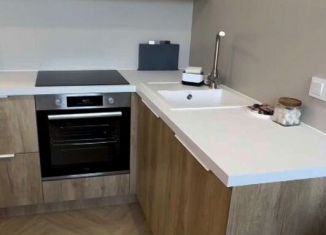 Сдается 1-ком. квартира, 52.5 м2, Калуга, Минская улица, 11