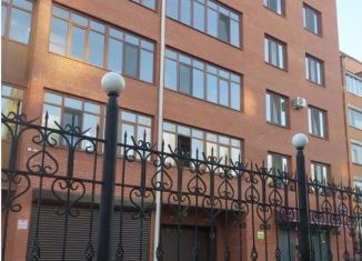 Продаю 3-комнатную квартиру, 129.6 м2, Салават, улица Губкина, 22А